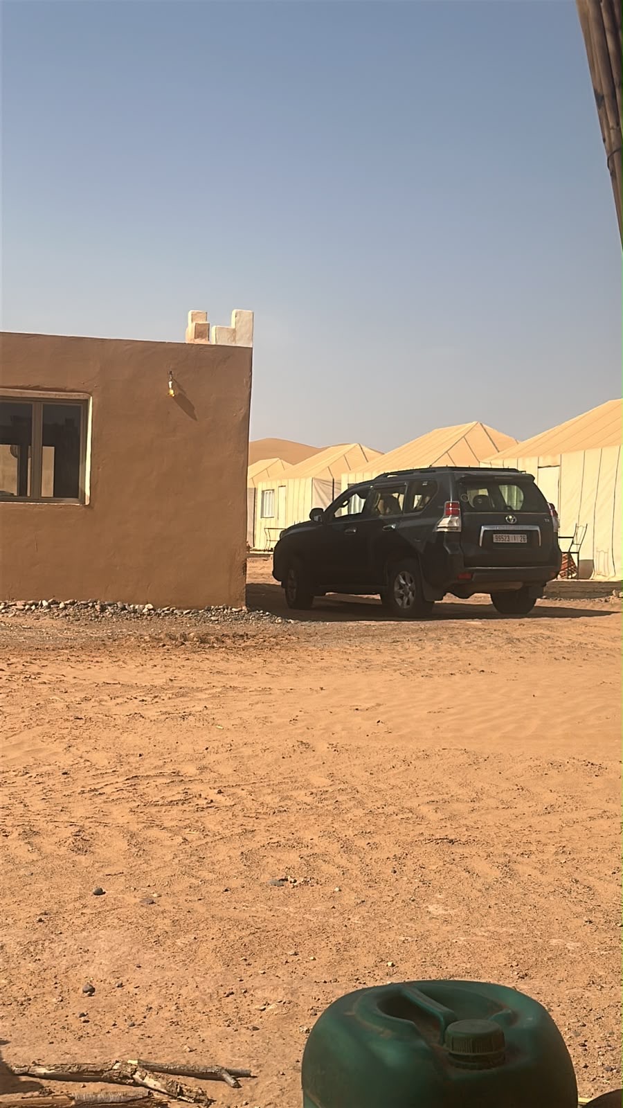 Arrivée en 4x4 au Bivouac Luna à Ouled Driss